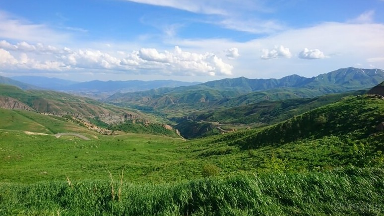 Поход в Сюник Армения без рюкзаков